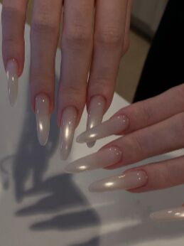 Pearl cat eye Gel-X at KK Nail Studio, Long Island City nail salon